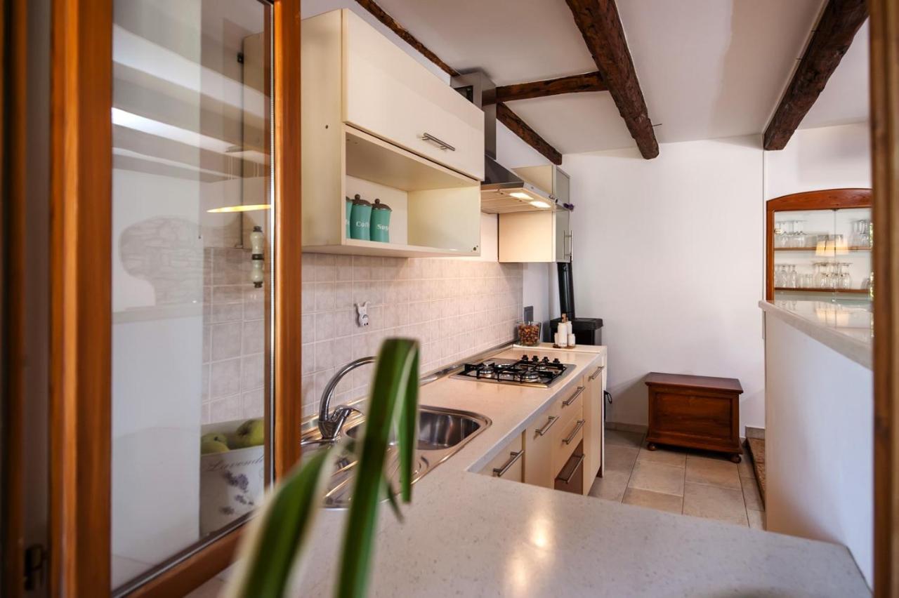 Holiday Apartment Daria 20 로비니 외부 사진
