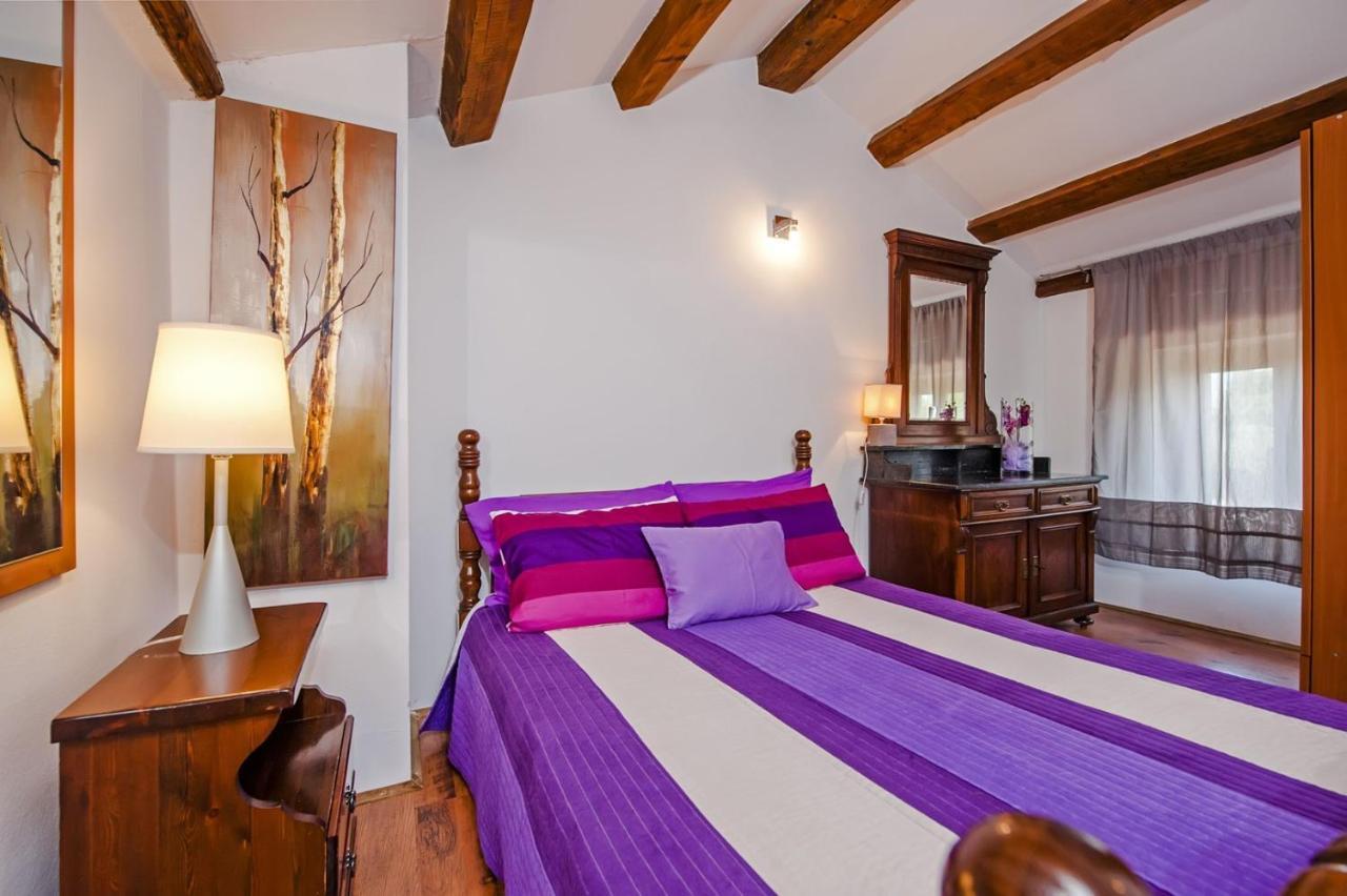 Holiday Apartment Daria 20 로비니 외부 사진