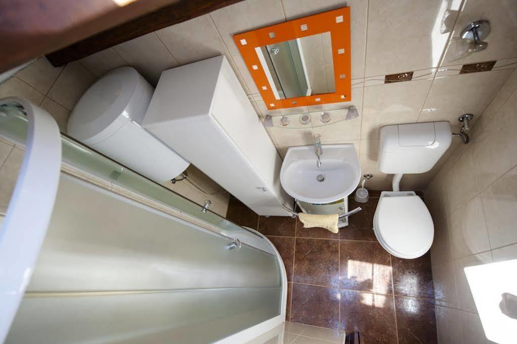 Holiday Apartment Daria 20 로비니 외부 사진